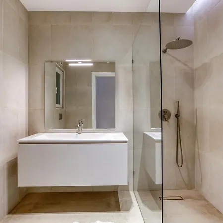 Spacious & Modern 3br With Terrace In By 360 Estates Daire